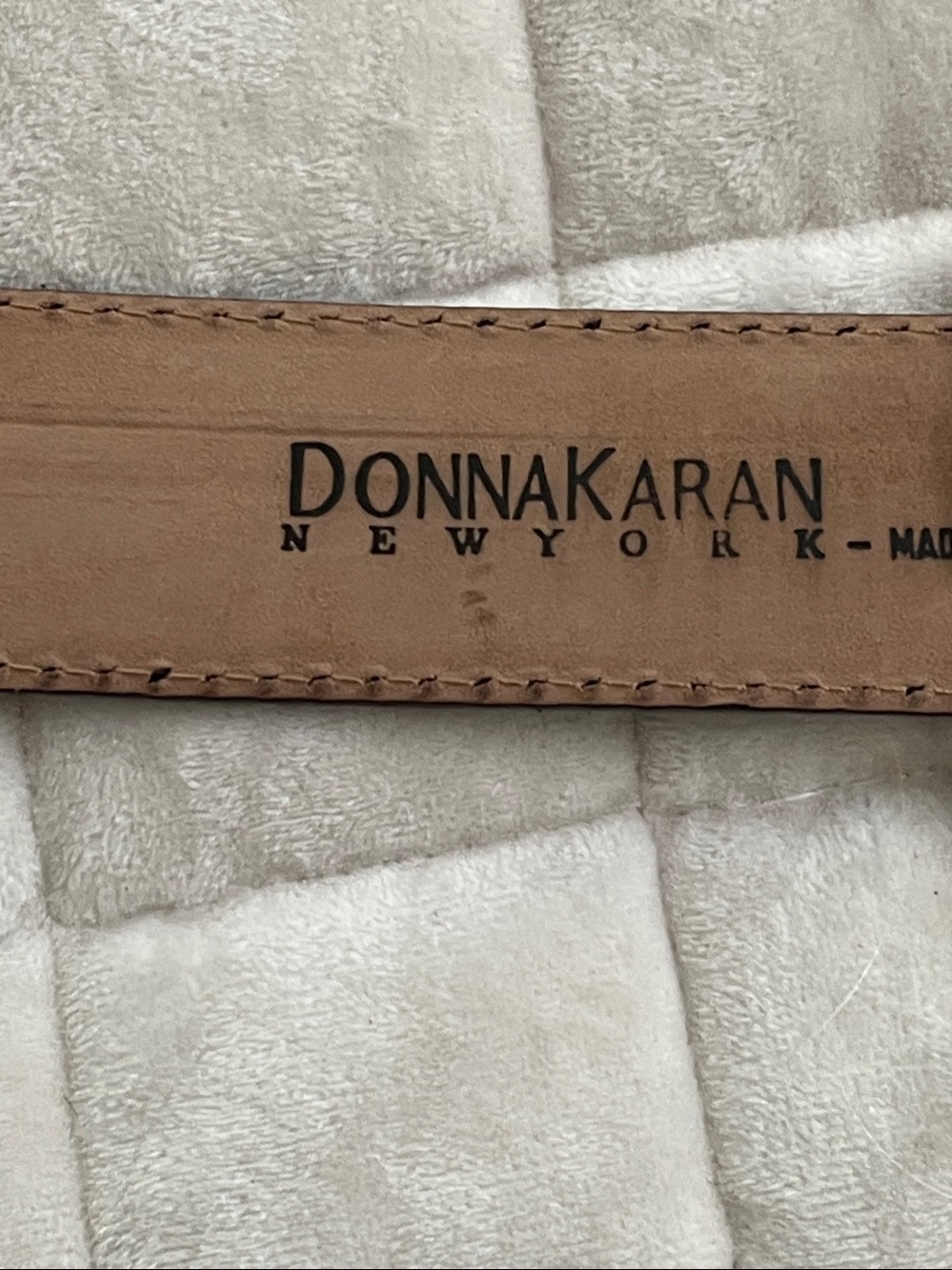 Donna Karan Tan Leather Belt with Black Logo Stamp - Picture 6 of 8